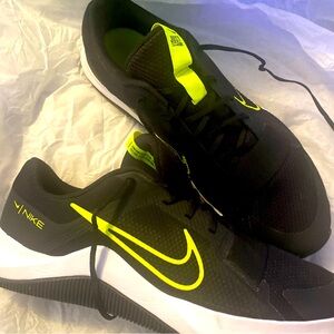 Nike MC Trainer 2 mens size 14